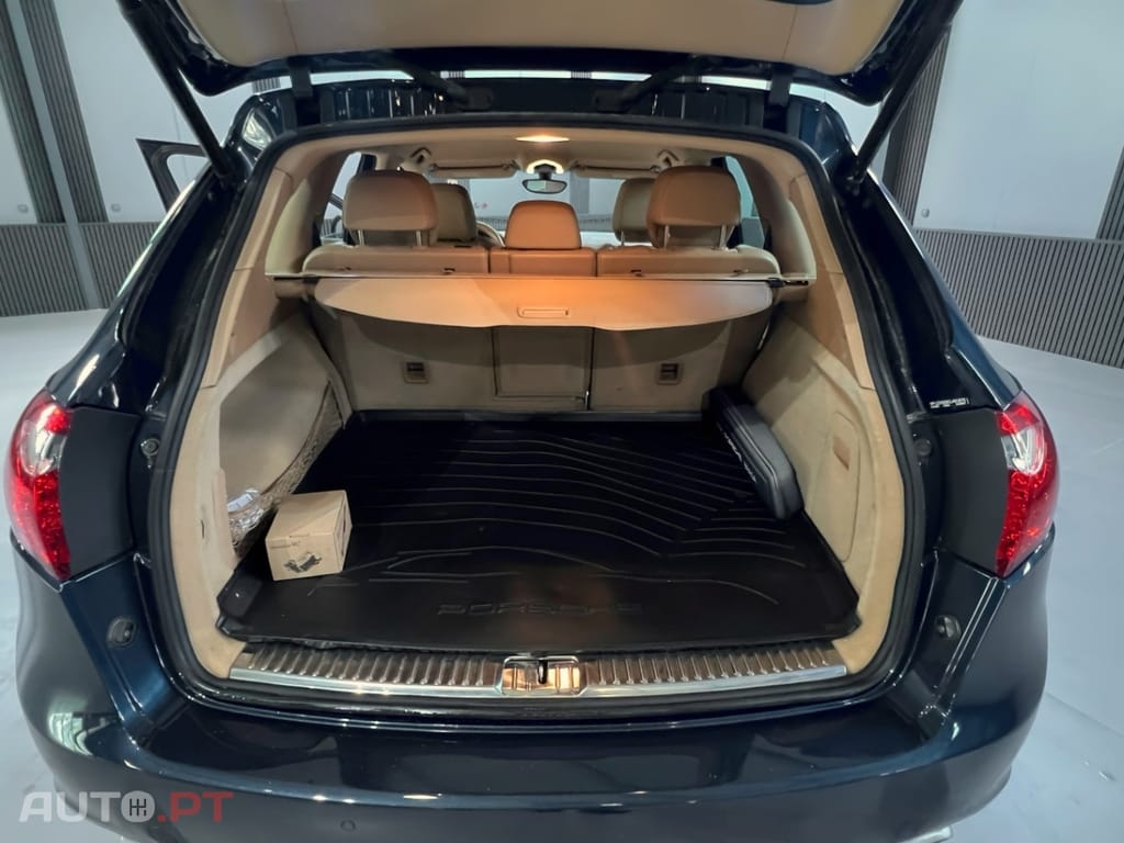 Porsche Cayenne S Hybrid