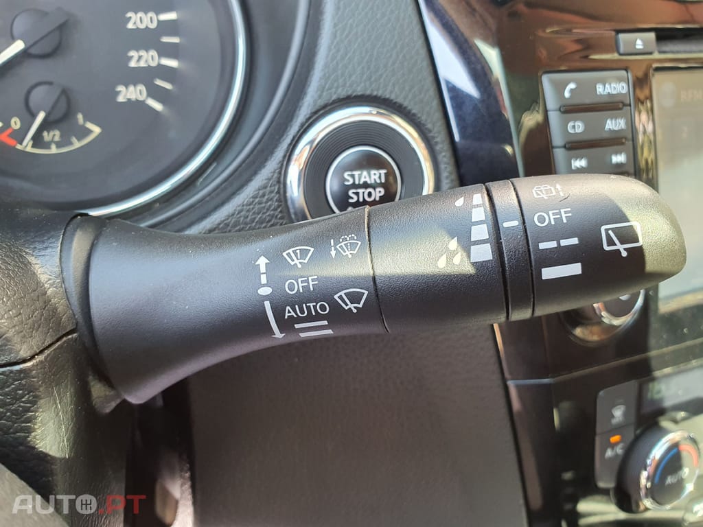 Nissan Qashqai 1.6 dCi Tekna 19 Pele