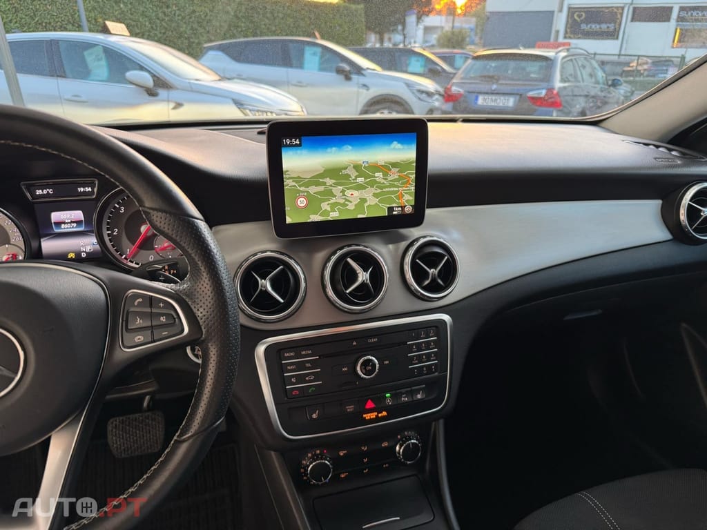 Mercedes-Benz GLA 180 CDi Urban Aut.