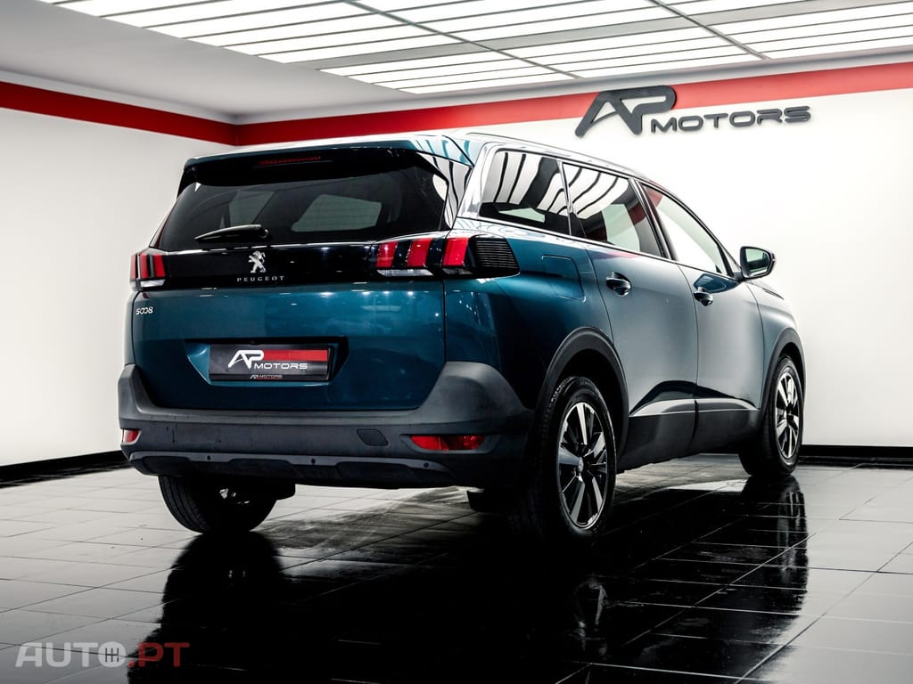 Peugeot 5008 1.6 BlueHDi Allure EAT6