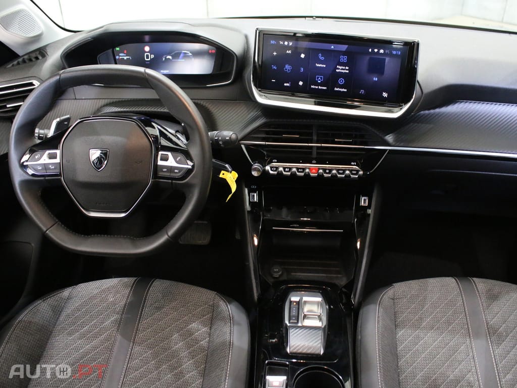 Peugeot 208 1.2 Hybrid Allure e-DCS6