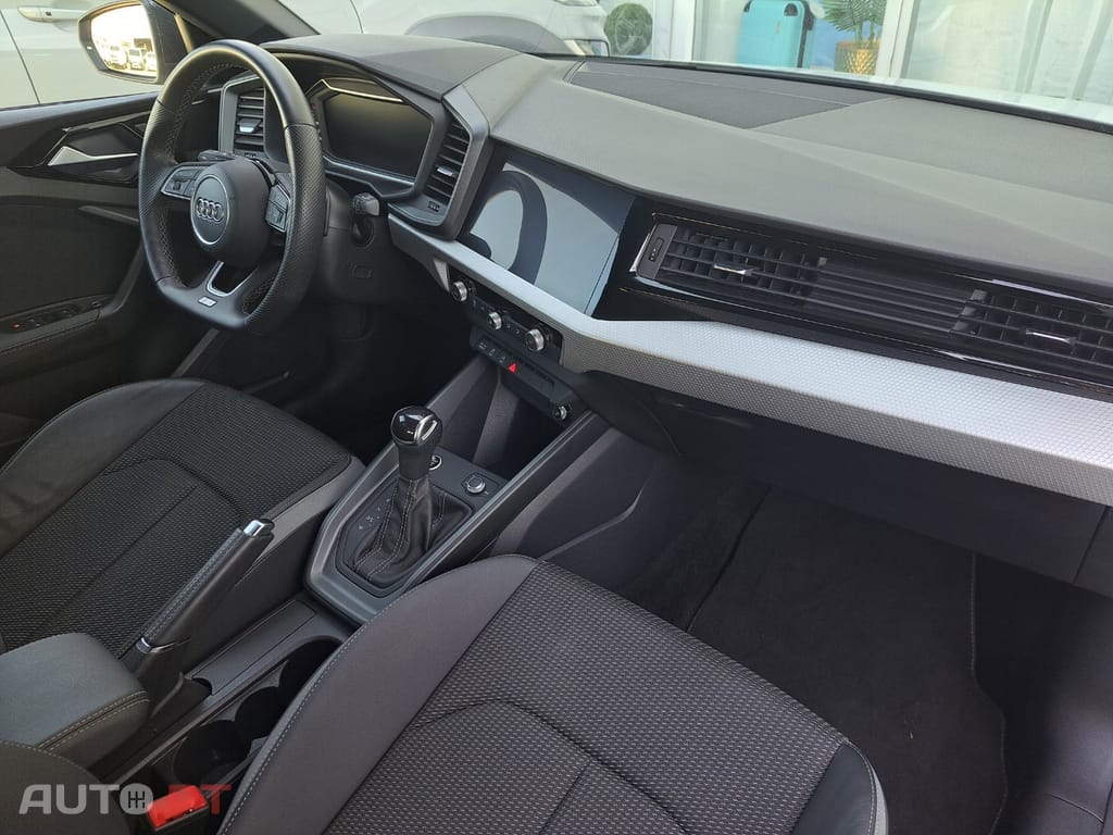 Audi A1 30 TFSI S line S tronic