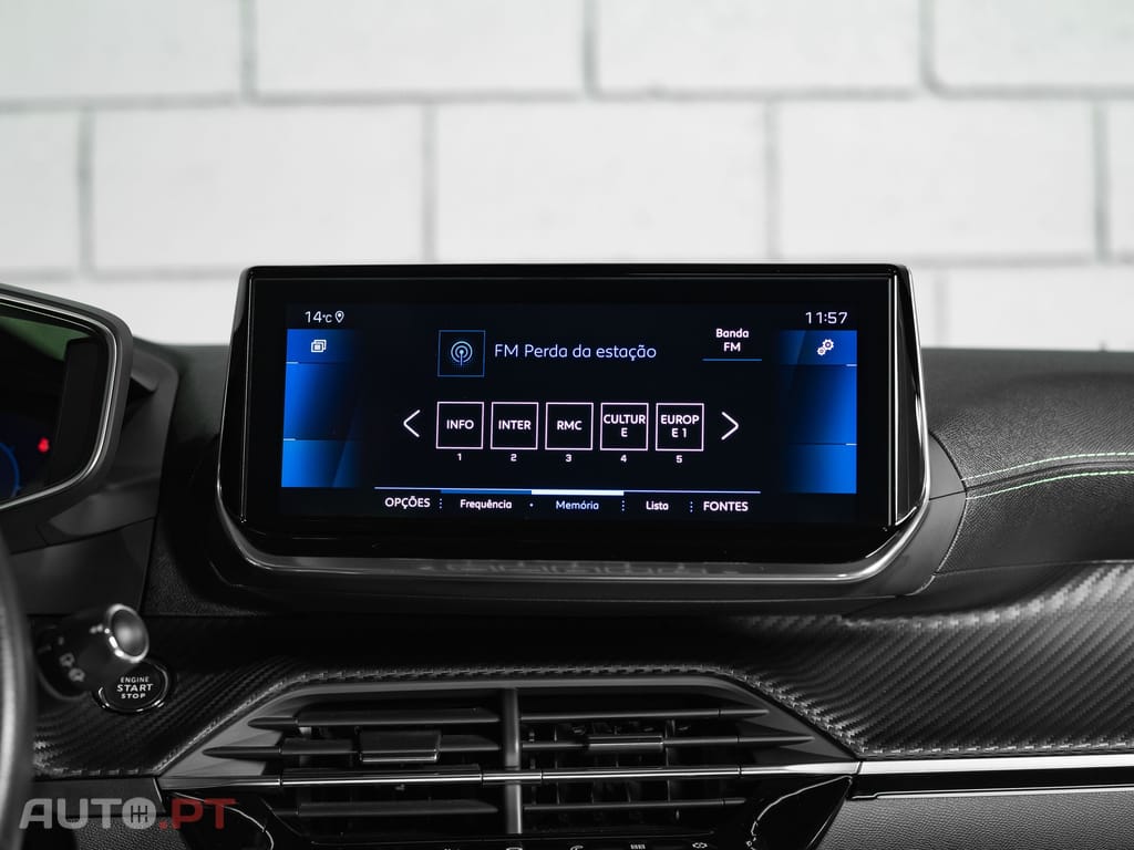 Peugeot 208 1.2 PureTech GT EAT8