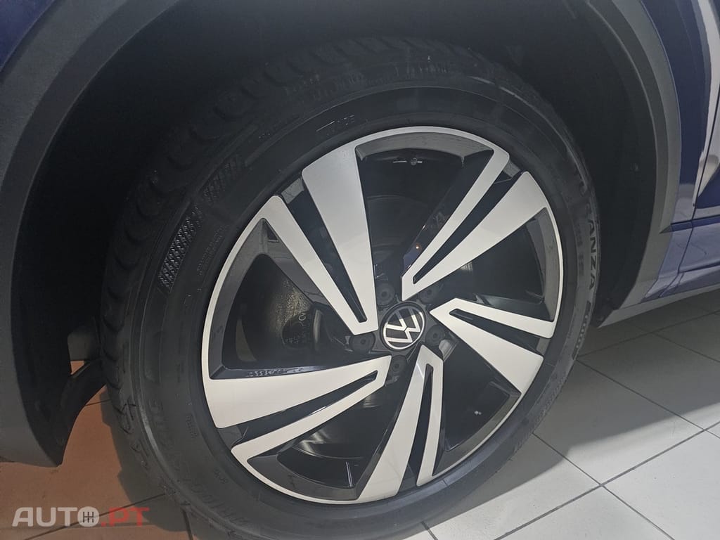 Volkswagen T-Roc 2.0 TDI R-Line DSG