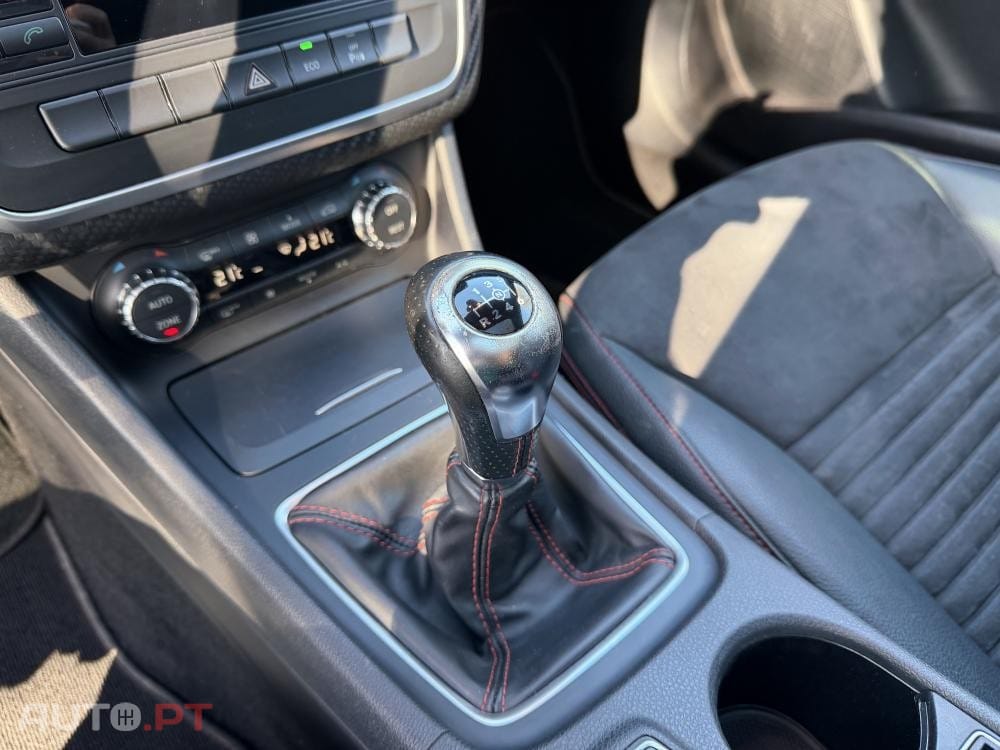 Mercedes-Benz A 160 d 7G-DCT AMG Line