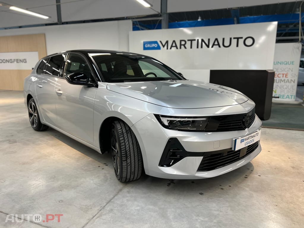 Opel Astra Sports Tourer 1.2 T Hybrid GS eDCT
