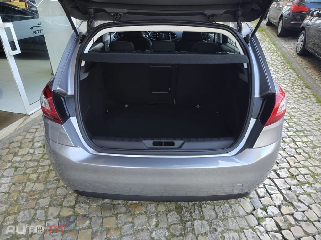 Peugeot 308 1.2 PureTech Style