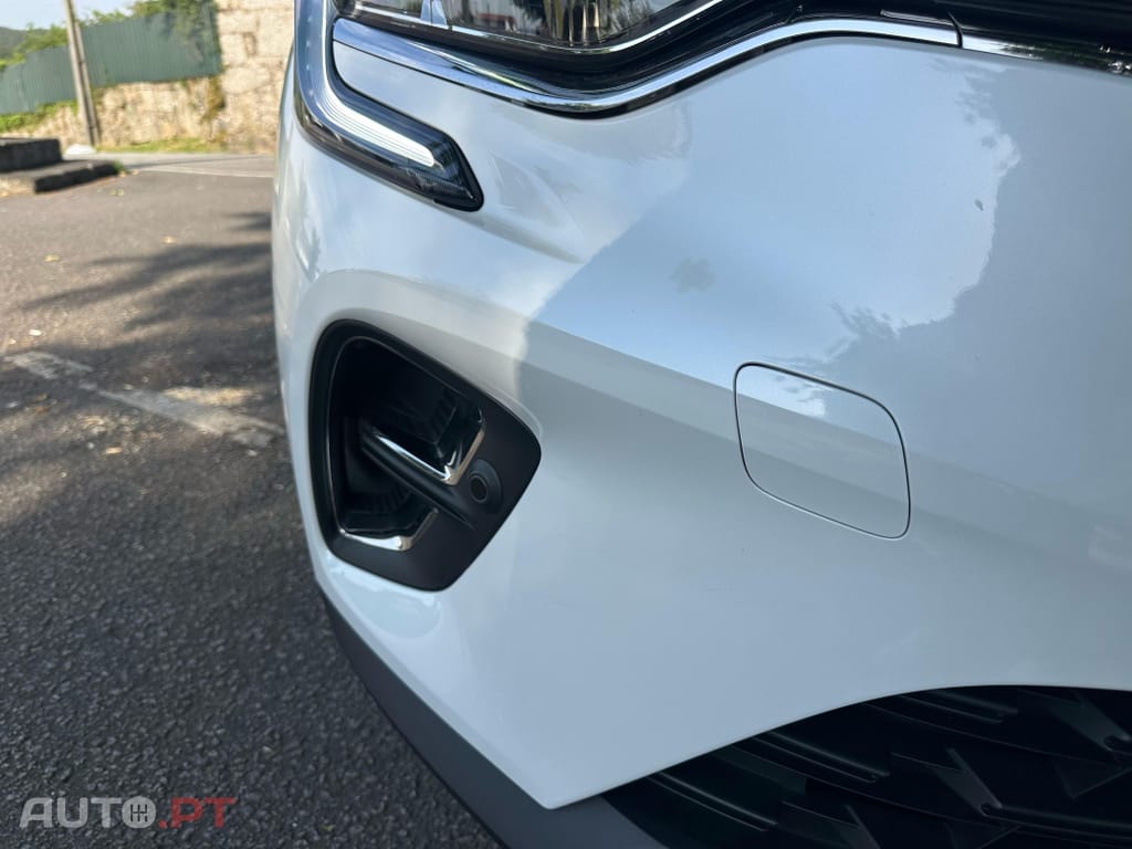 Renault Captur 1.6 E-Tech Plug-In Initiale Paris