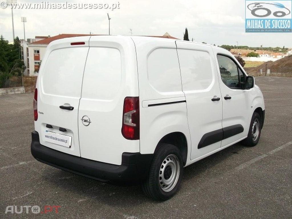 Opel Combo 1.5 CDTI 3 LUG 102 CV (C/IVA)