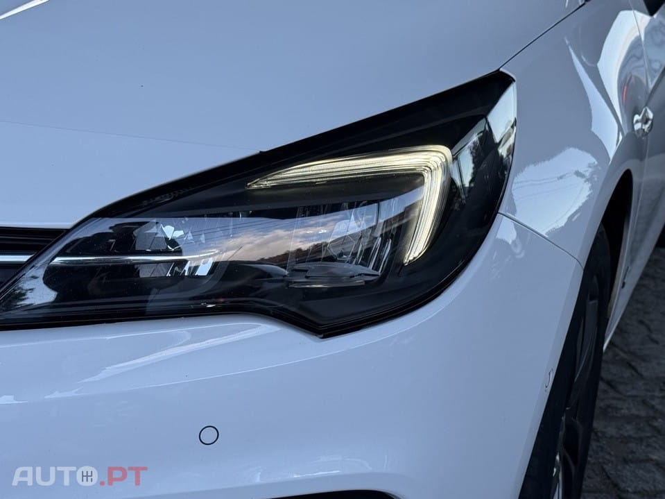 Opel Astra Sports Tourer Design