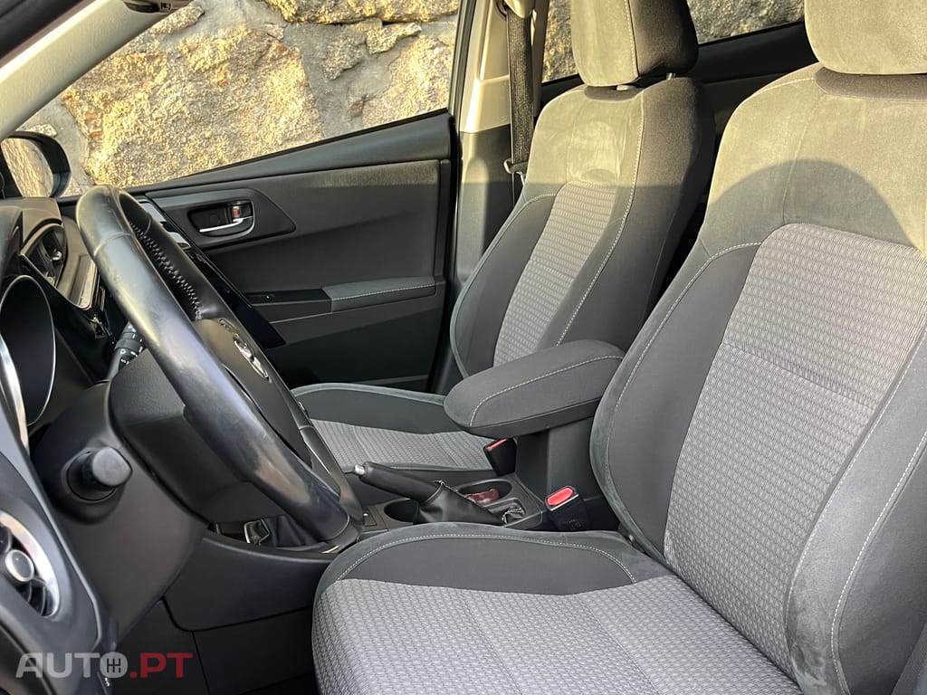 Toyota Auris Touring Sports 1,4 D-4D