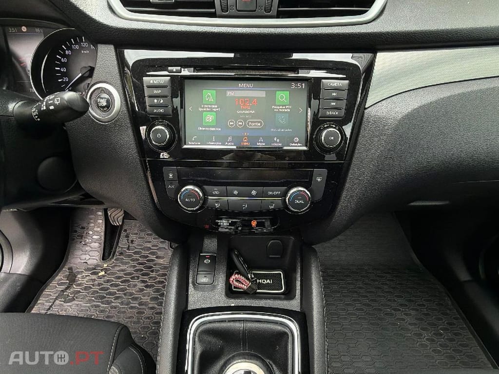 Nissan Qashqai 1.3 DIG-T N-Connecta