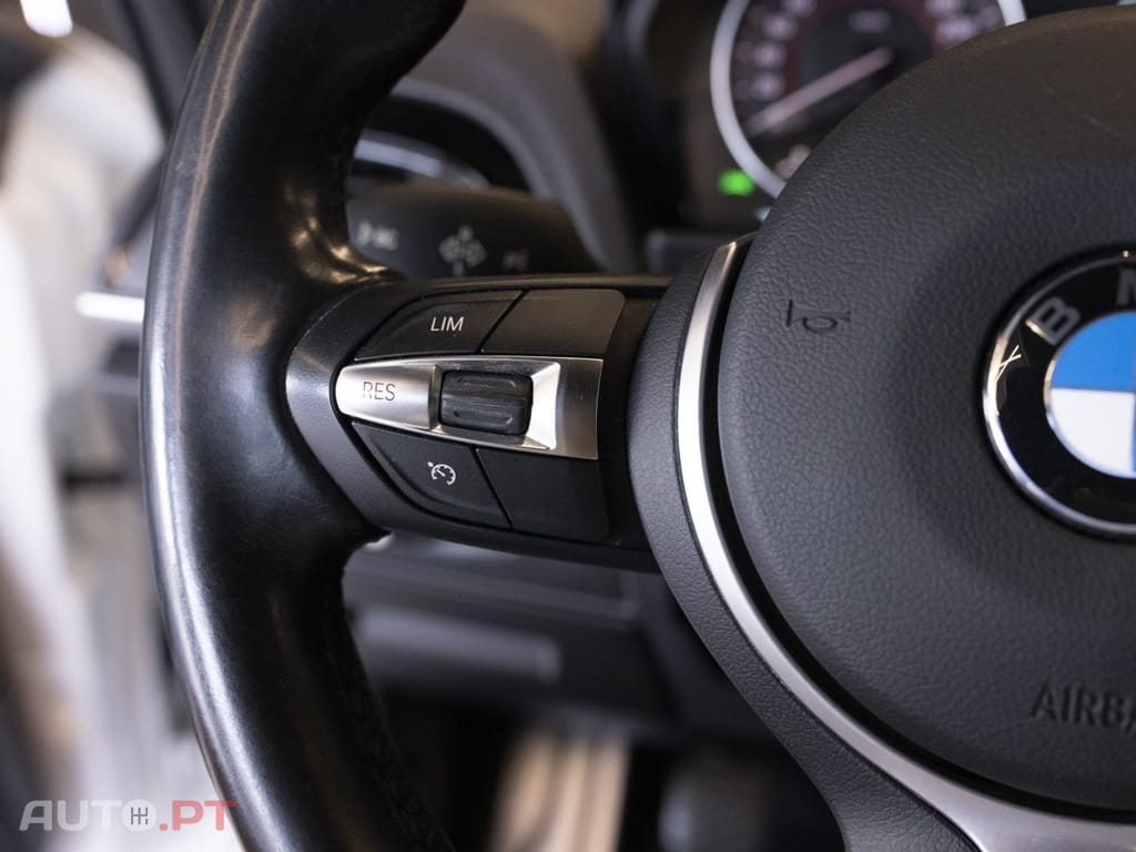BMW 218 i Coupe Pack M