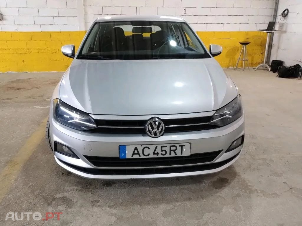 Volkswagen Polo 1.0 TSI Confortline