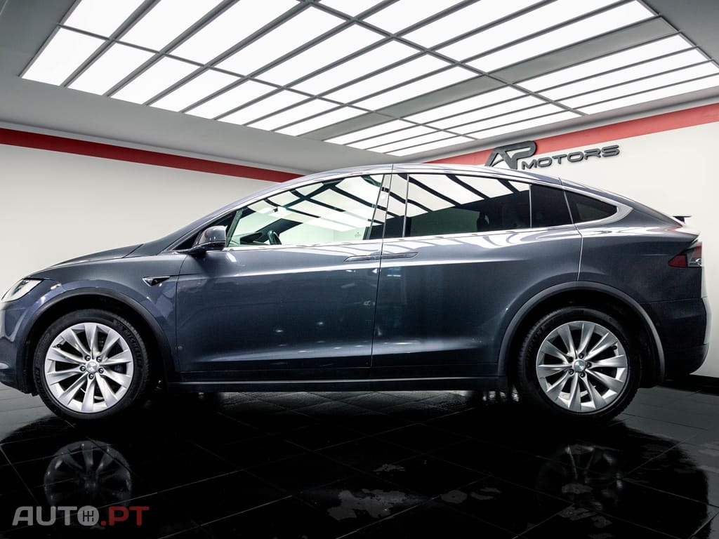 Tesla Model X 100 kWh Long Range AWD