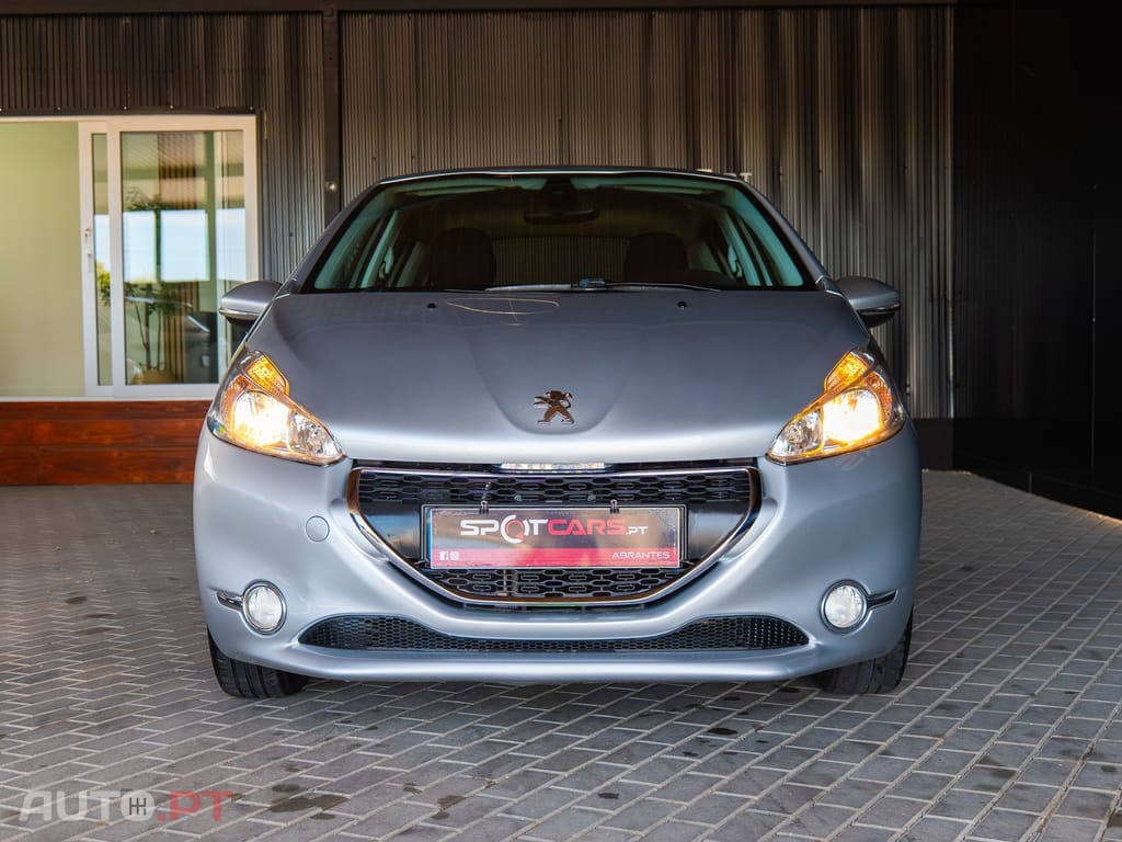Peugeot 208 1.4 HDi Active