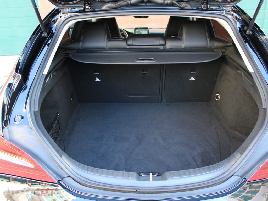 Mercedes-Benz CLA 200 d SB