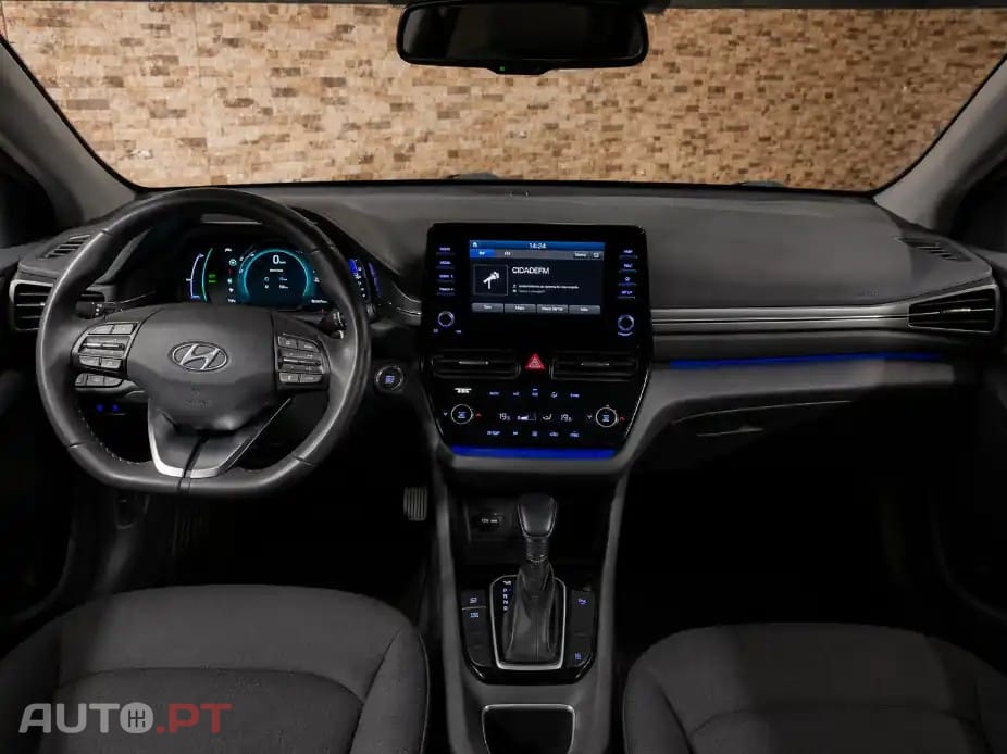 Hyundai Ioniq 1.6 GDI PHEV