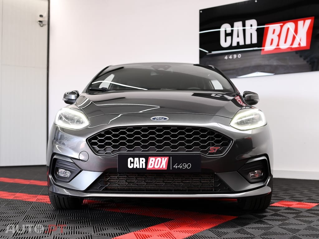 Ford Fiesta 1.5 EcoBoost S&S ST X