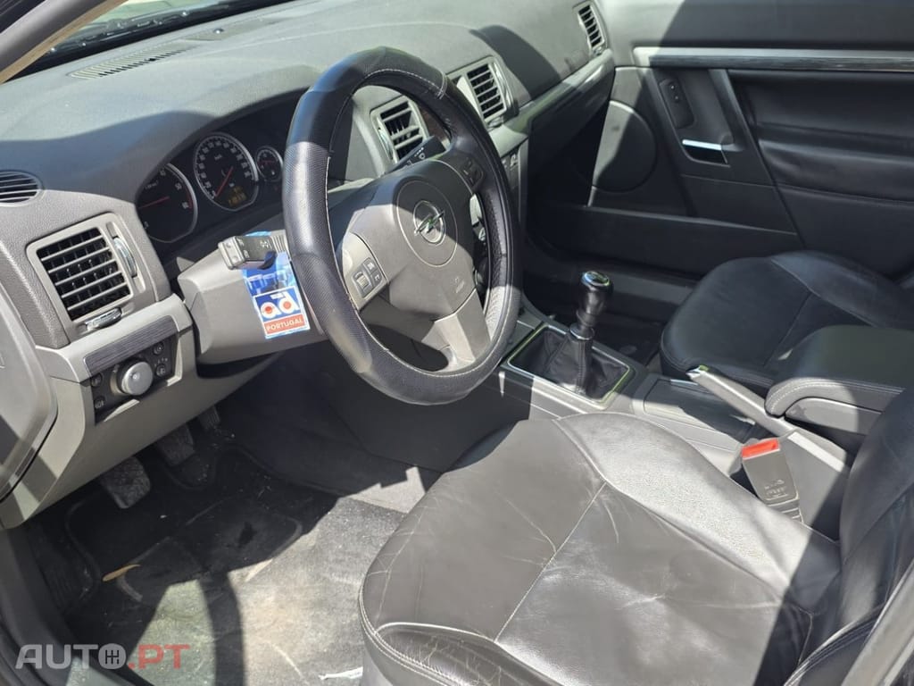 Opel Vectra Caravan 1.9 CDTi Executive