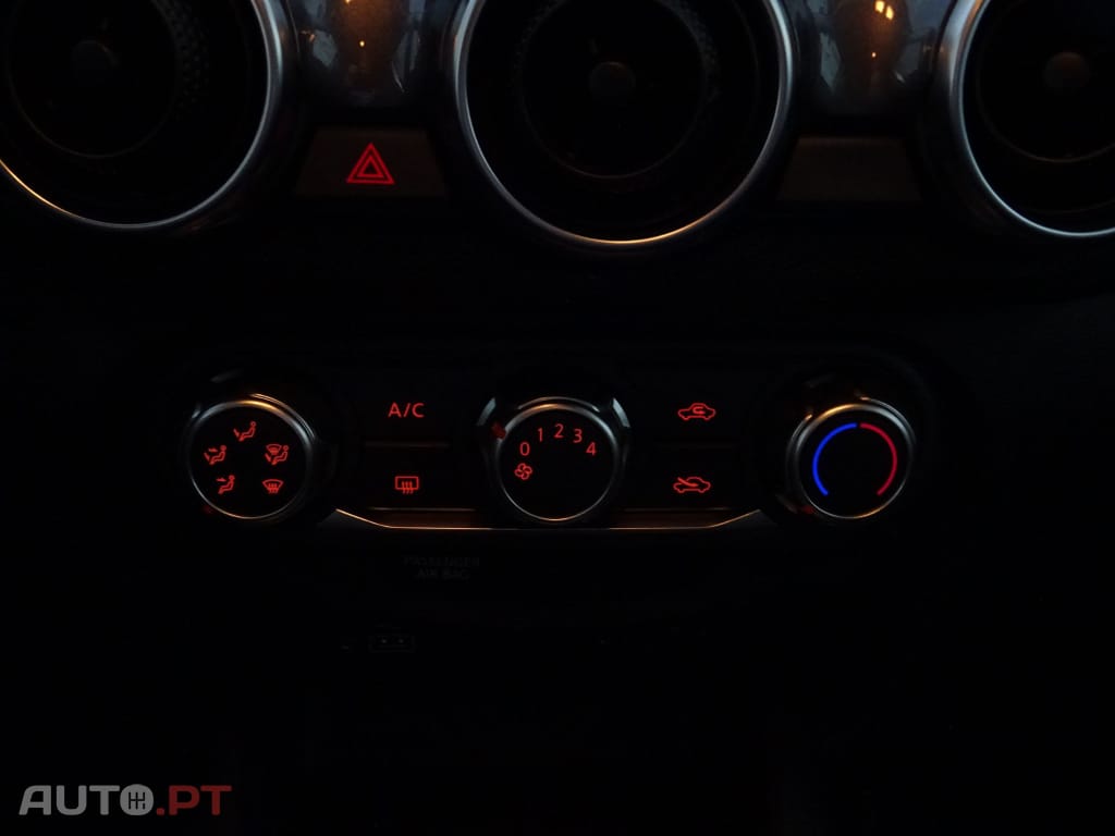 Nissan Juke 1.0 DIG-T N-Connecta