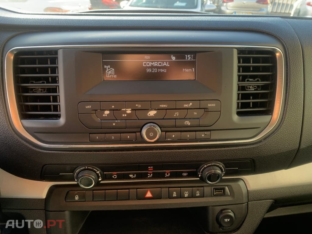 Toyota Proace 1.5 D-4D L1 Porta Traseira Basculante