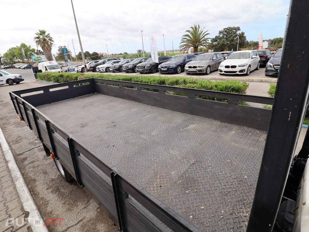 Nissan Cabstar 3.0 TD 110.35/1 SE