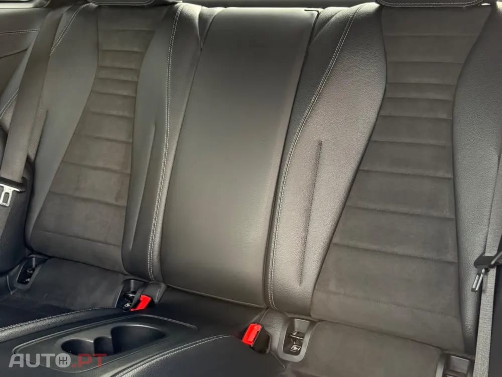 Mercedes-Benz E 220 d AMG Line