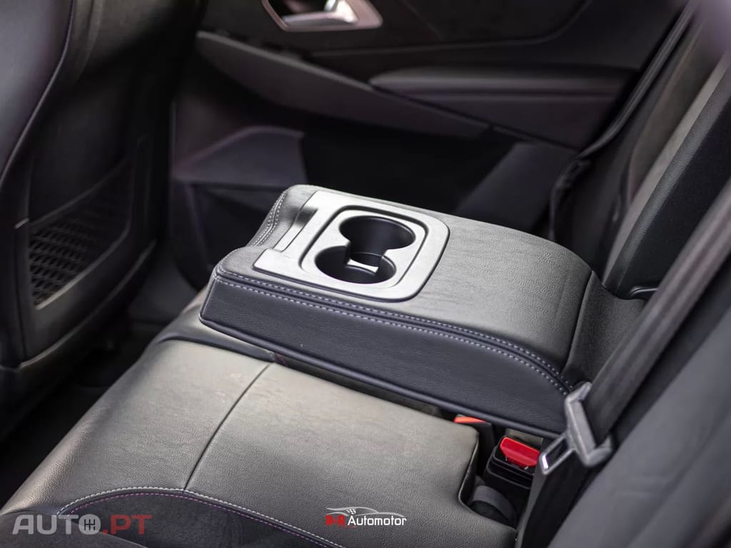 DS DS7 Crossback 1.5 BlueHDi Performance Line EAT8