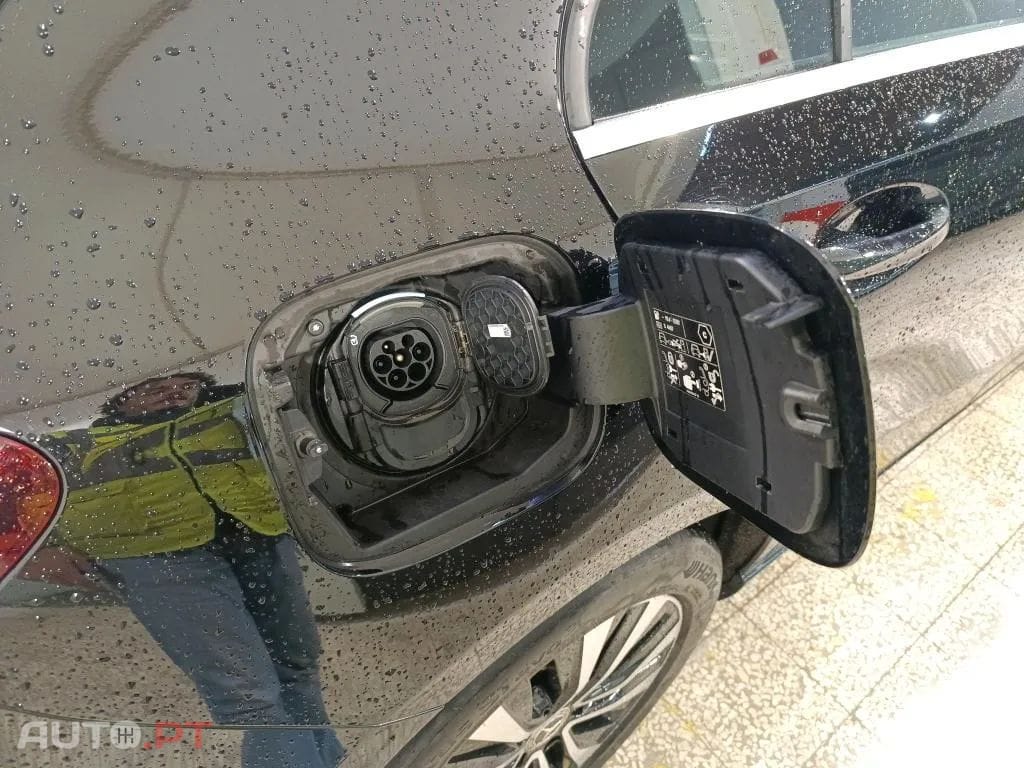 Mercedes-Benz A 250 e Style Plus