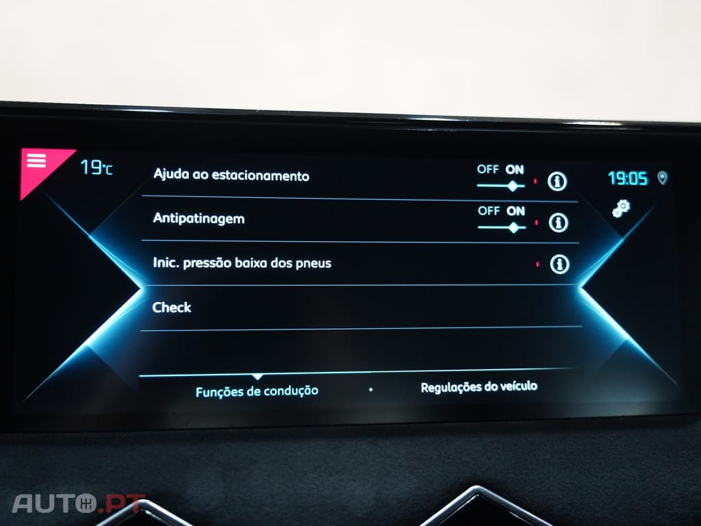 DS DS3 Crossback E-Tense Performance Line