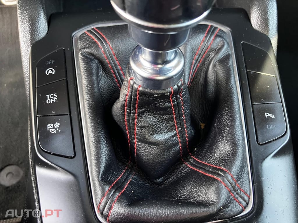 Ford Focus 1.0 EcoBoost S&S ST-LINE