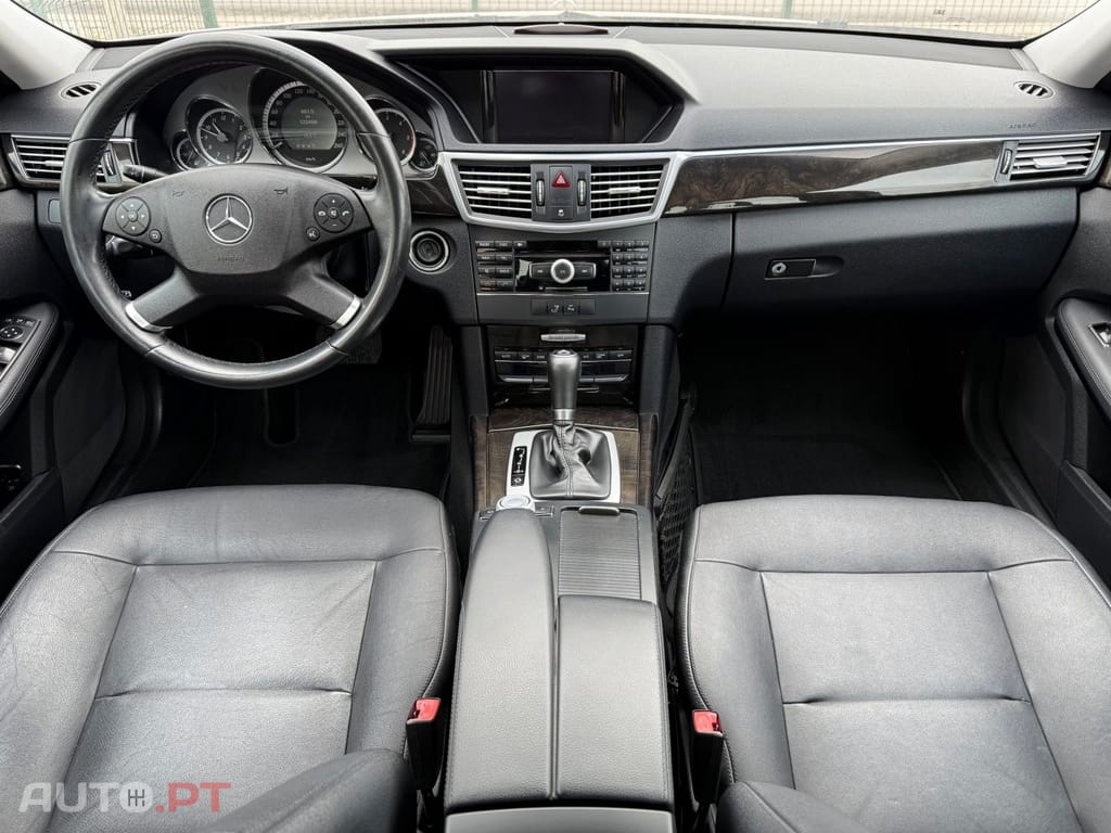 Mercedes-Benz E 220 CDI Avantgarde BE Auto.