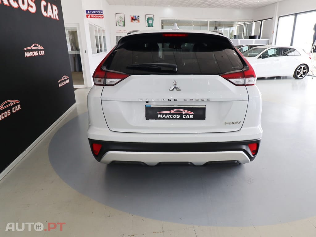 Mitsubishi Eclipse Cross 2.4 PHEV Black Edition