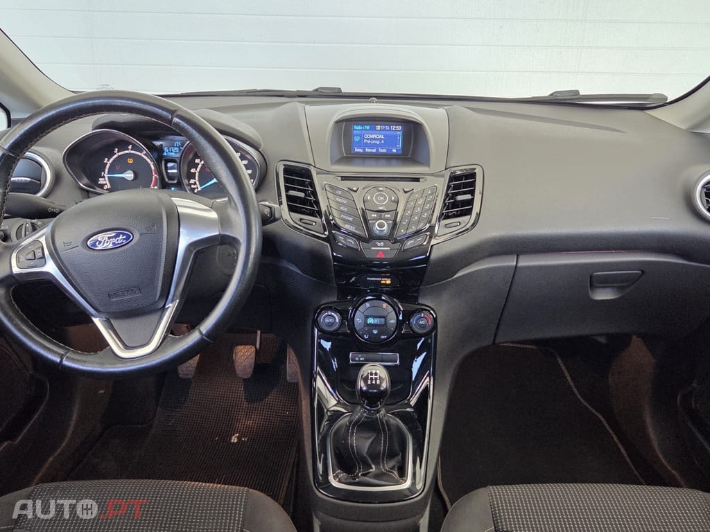 Ford Fiesta 1.0 T EcoBoost Titanium