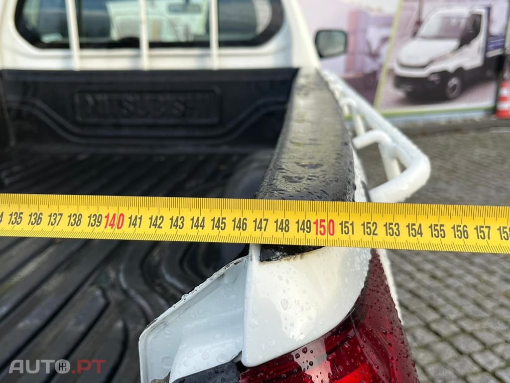 Mitsubishi L200 4X4  CAIXA COM 2250 mm