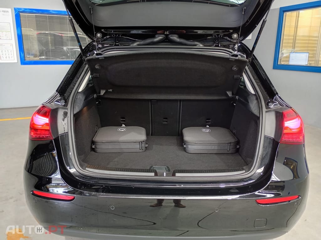 Mercedes-Benz A 250 e