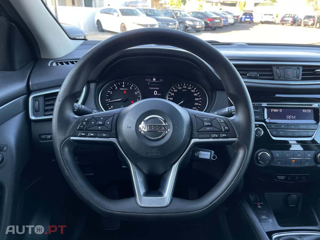 Nissan Qashqai 1.2 DIG-T ACENTA