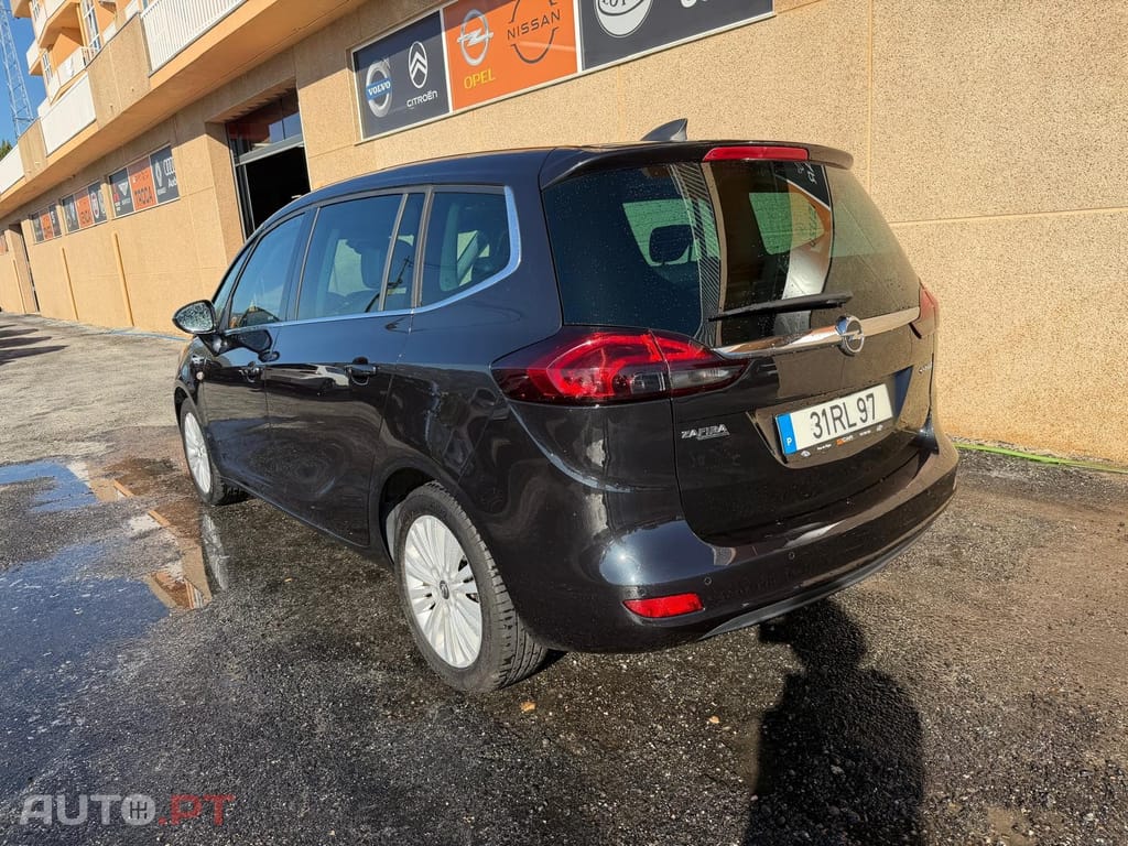 Opel Zafira 1.6 CDTi Executive