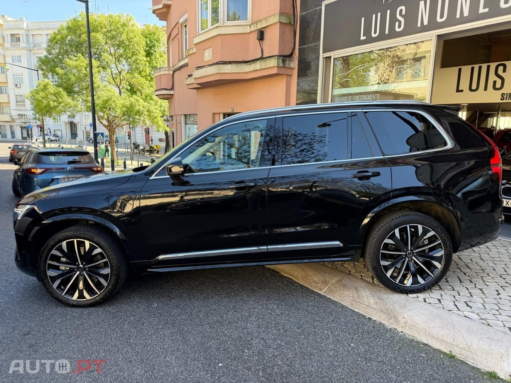 Volvo XC90 2.0 T8 PHEV Plus Dark AWD