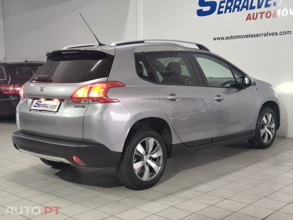 Peugeot 2008 1.6 BlueHDi Style