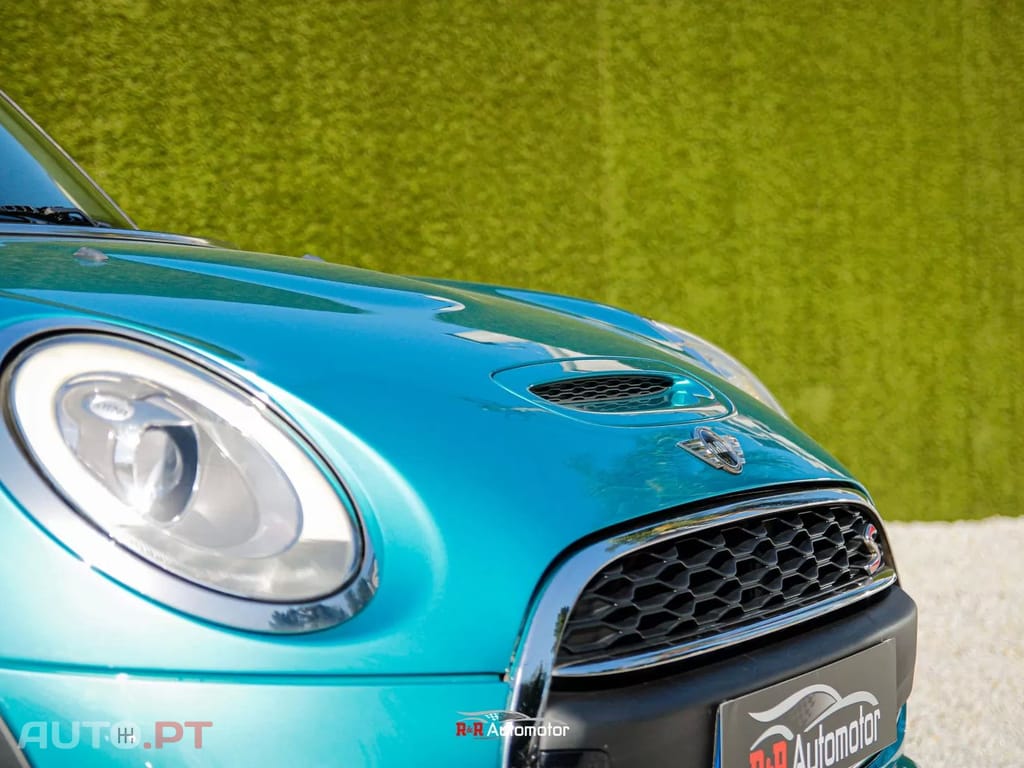 MINI Cabrio Cooper S Auto Desportiva