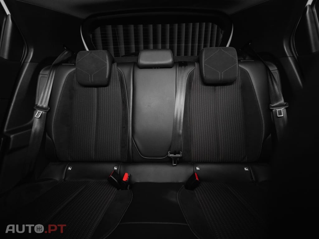 DS DS3 Crossback E-TENSE PERFORMANCE LINE