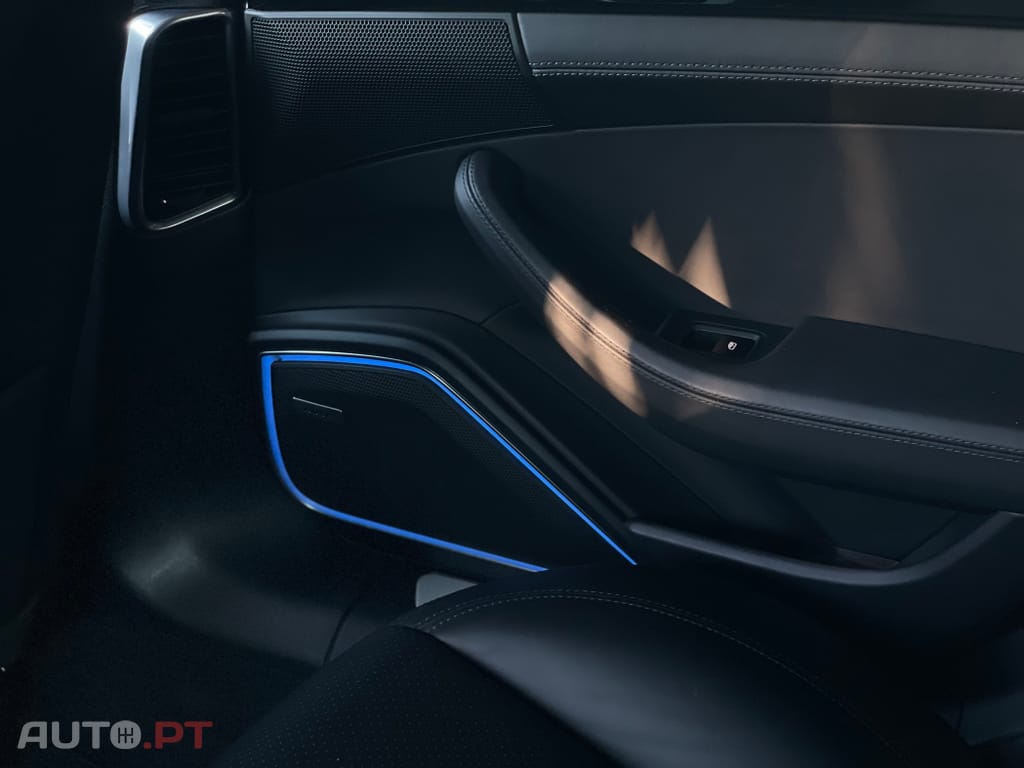 Porsche Panamera 4 E-Hybrid