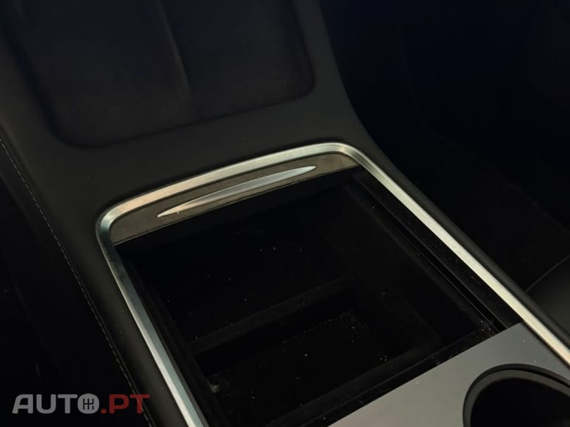Tesla Model Y Tração Traseira