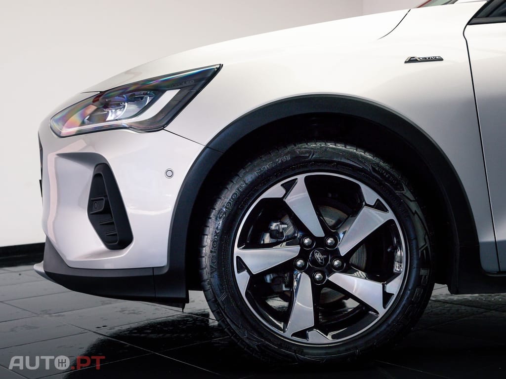 Ford Focus 1.0 EcoBoost MHEV Active