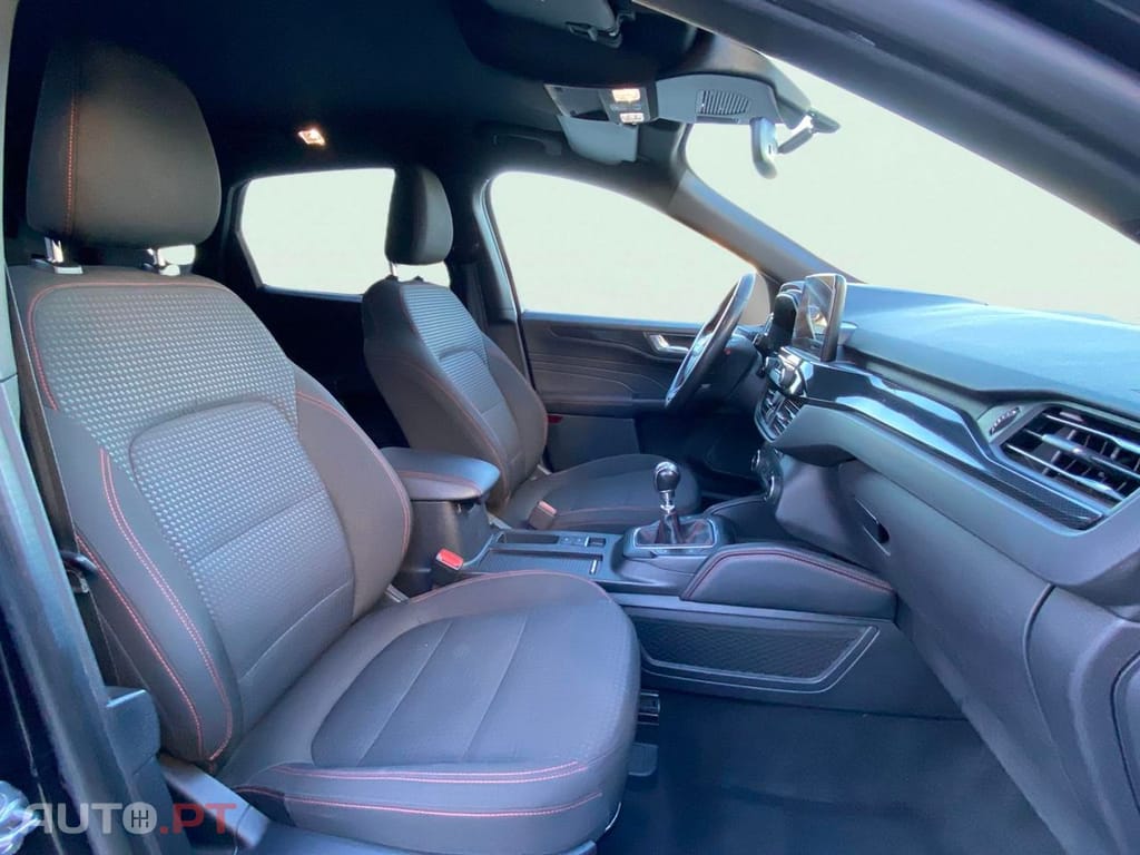 Ford Kuga 1.5 EcoBoost ST-Line