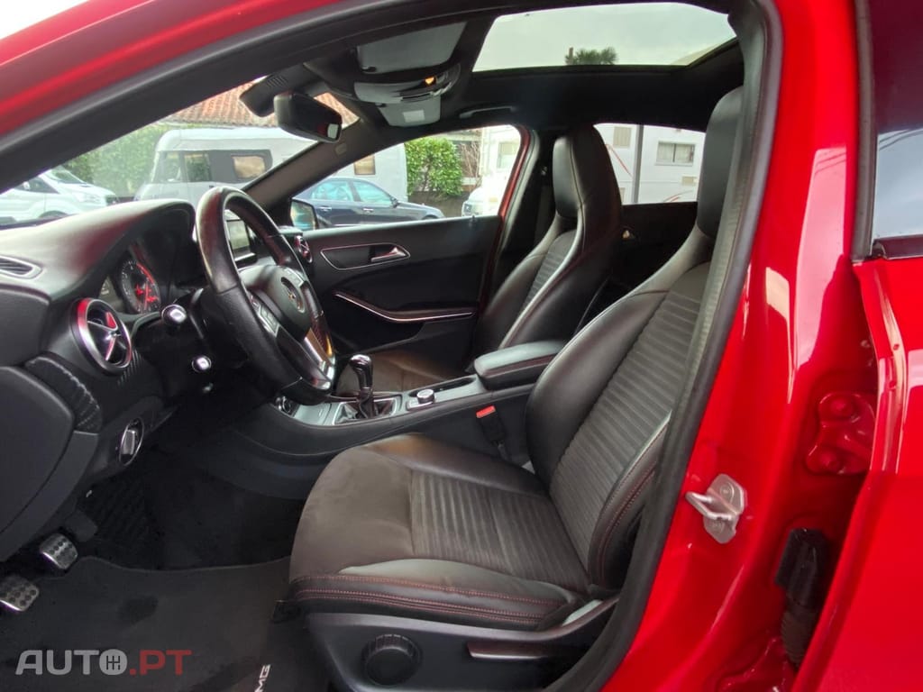 Mercedes-Benz A 180 d AMG Line