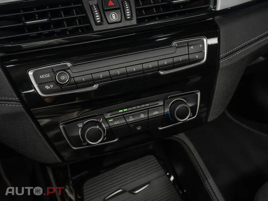BMW X2 18 i sDrive Auto