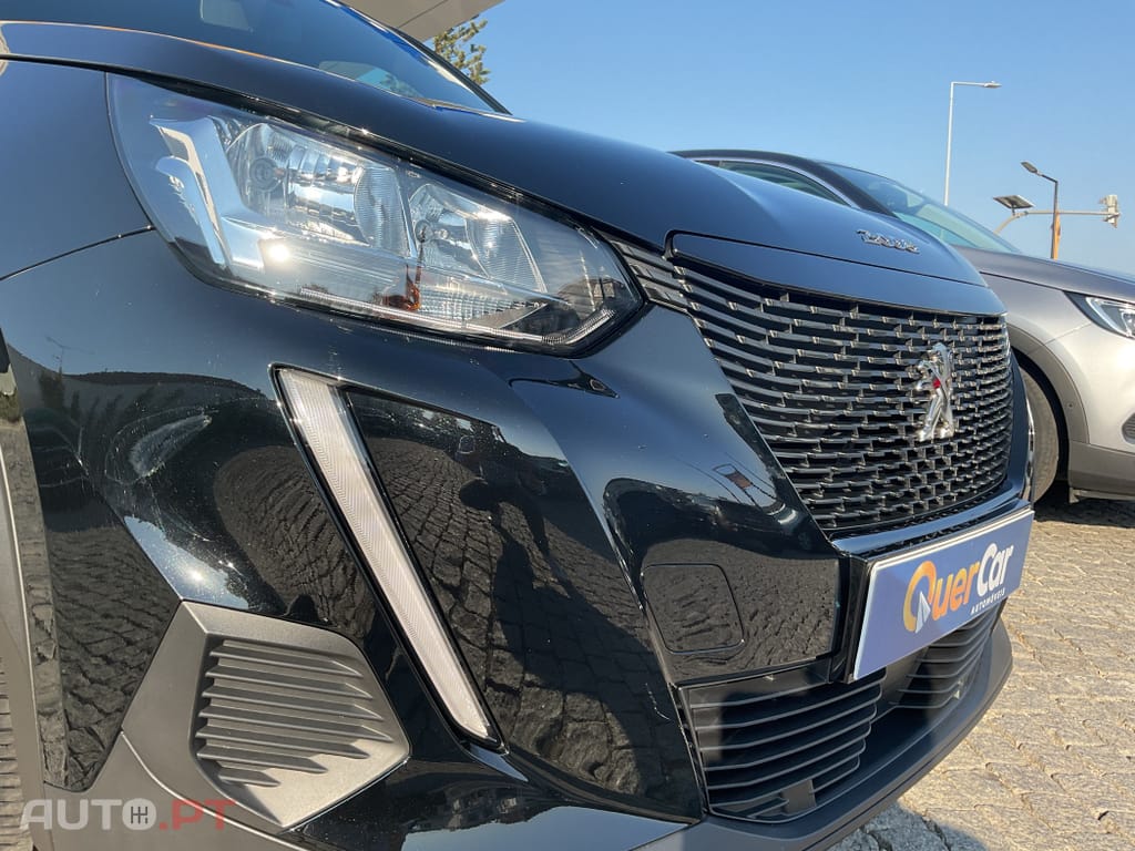 Peugeot 2008 1.2 PureTech Active Pack